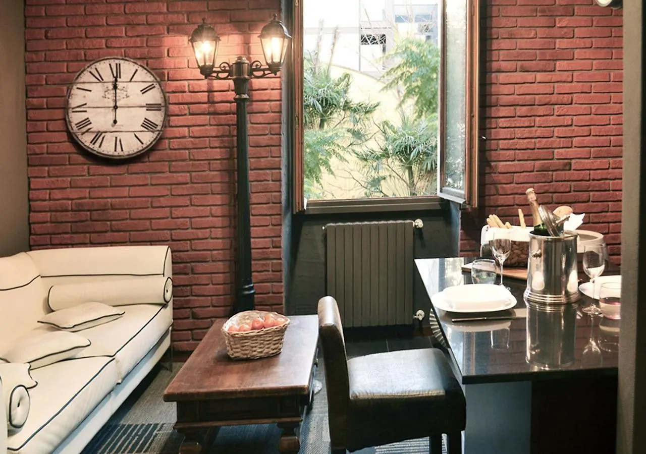 Style Apartment Milano Itália